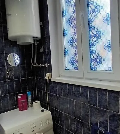 Apartment Abc Budget For 8 People, Republic Square