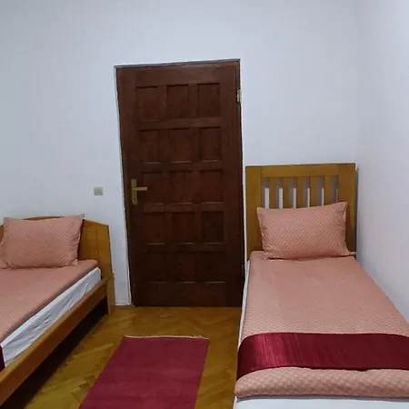 Abc Budget For 8 People, Republic Square Apartment