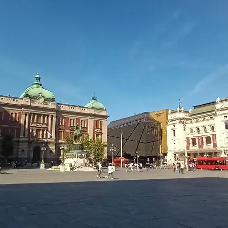Apartment Abc Budget For 8 People, Republic Square *